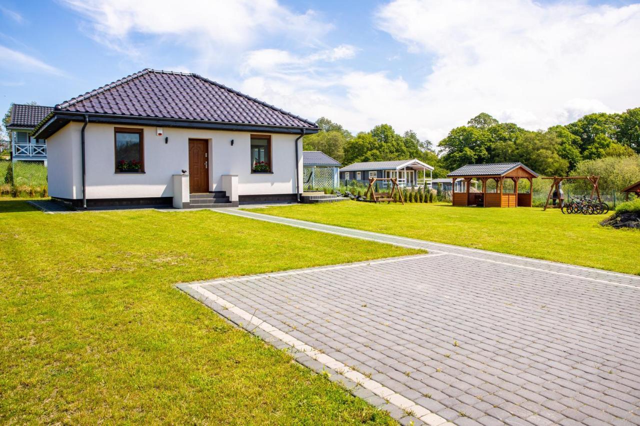 Nadmorskie Zacisze Debina  Ngoại thất bức ảnh